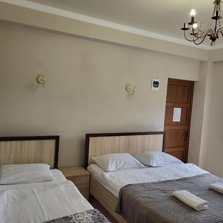 Arsaul Hotel New Athos Ngoại thất bức ảnh