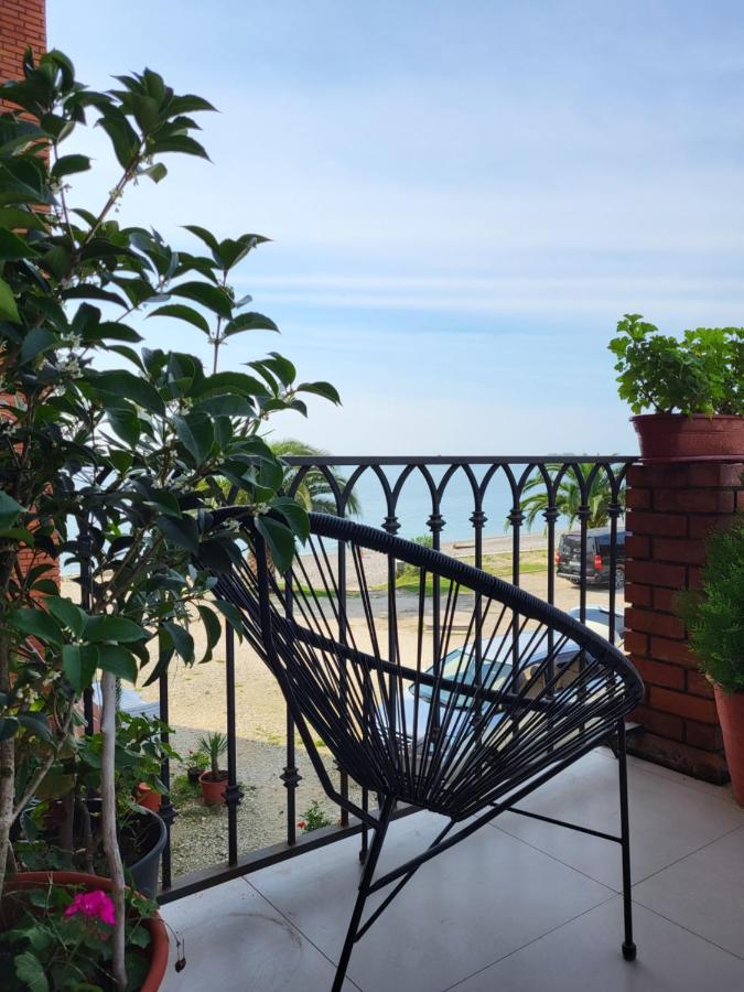 Arsaul Hotel New Athos Ngoại thất bức ảnh